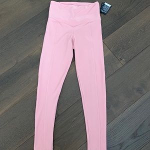 High waisted, capri athletic leggings